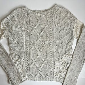 NWOT Hollister Sweater with Sleeves and Side Lace Size Small